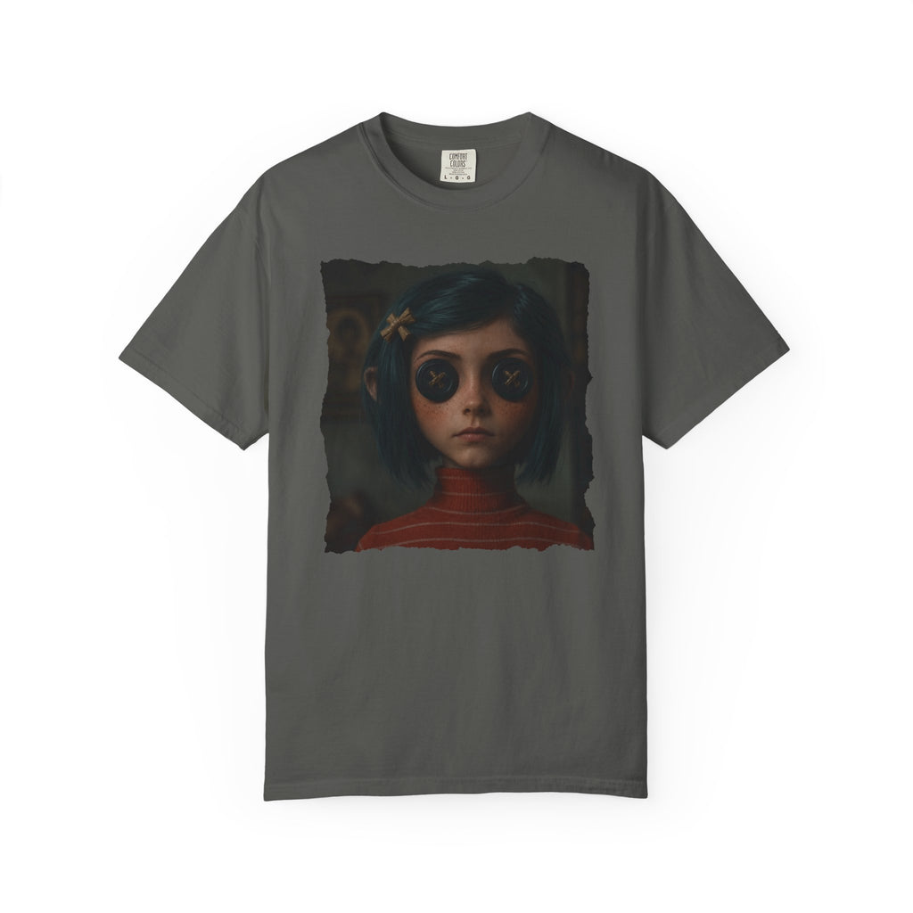 Button Eyes Creepy Doll Shirt, Gothic Girl Graphic Tee, Dark Academia Aesthetic, Horror Portrait T-Shirt, Alternative Fashion Tee